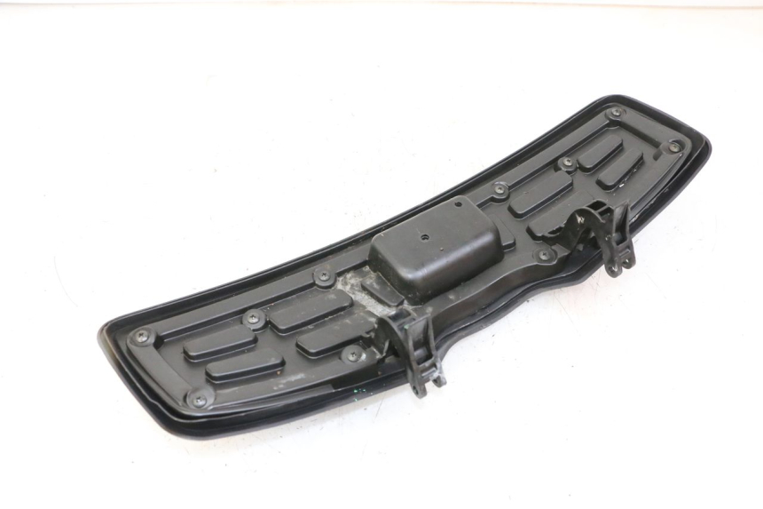 photo de HANDSCHUHFACHKLAPPE SUZUKI BURGMAN 125 (2007 - 2014) - Zoom auf Gebrauchszustand