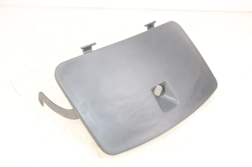 photo de HANDSCHUHFACHKLAPPE PEUGEOT SV 125 (1991 - 1994) - Alternative Perspektive