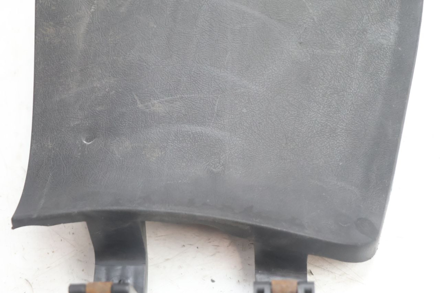 photo de HANDSCHUHFACHKLAPPE YAMAHA XMAX X-MAX 125 (2006 - 2009) - Zoom auf Gebrauchszustand