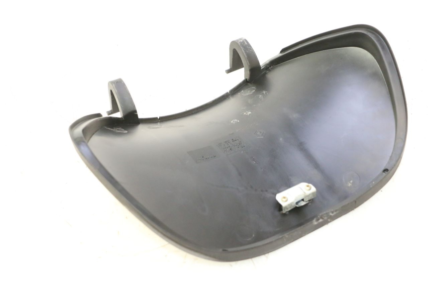 photo de HANDSCHUHFACH DECKEL PIAGGIO ZIP 2T 50 (2009 - 2019) - Zoom auf Gebrauchszustand