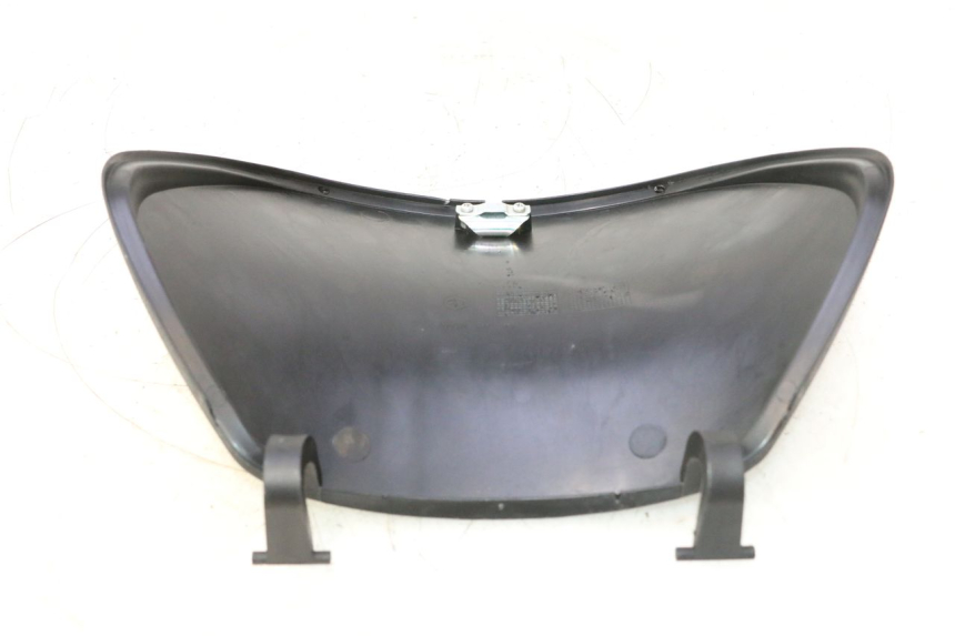 photo de HANDSCHUHFACH DECKEL PIAGGIO ZIP IGET 4T 50 (2021 - 2023) - Technische Nahaufnahme
