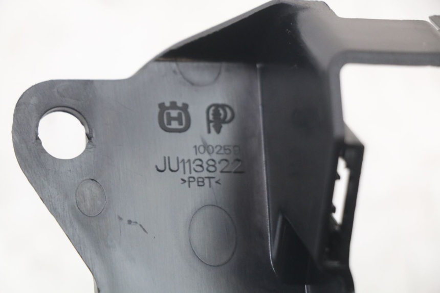 photo de SICHERUNGKASTEN HUSQVARNA SVARTPILEN 401 (2018 - 2023) - Technische Nahaufnahme