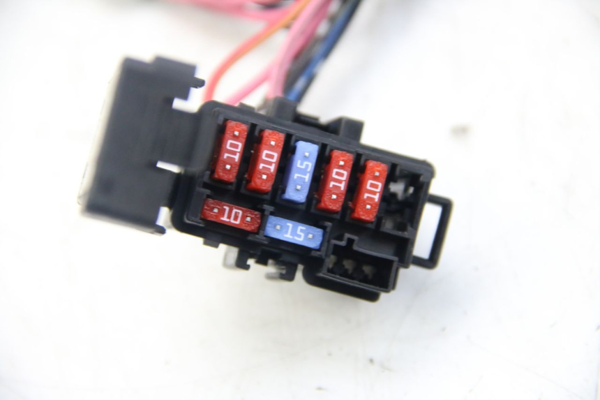 photo de SICHERUNGSHALTER HONDA PES PS I 125 (2006 - 2012) - Zoom auf Gebrauchszustand