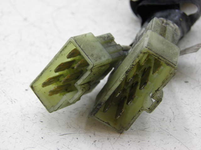 photo de SICHERUNGKASTEN TRIUMPH TROPHY 1200 (1996 - 2003) - Detailansicht des Bauteils