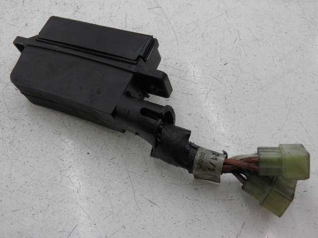 photo de SICHERUNGKASTEN TRIUMPH TROPHY 1200 (1996 - 2003) - Technische Nahaufnahme