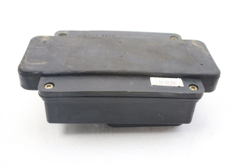 photo de SICHERUNGSHALTER KAWASAKI ZZR 600 (1995 - 2004) - Technische Nahaufnahme