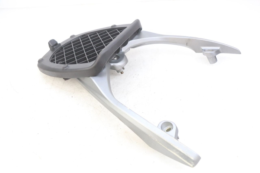 photo de GEPÄCKTRÄGER KYMCO AGILITY 16+ 4T 50 (2018 - 2023) - Detailansicht des Bauteils