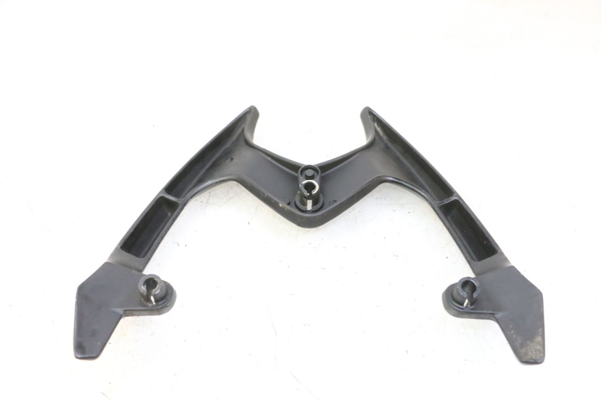 photo de GEPÄCKTRÄGER KYMCO AGILITY NAKED RENOUVO 2T 50 (2011 - 2018) - Detailansicht des Bauteils