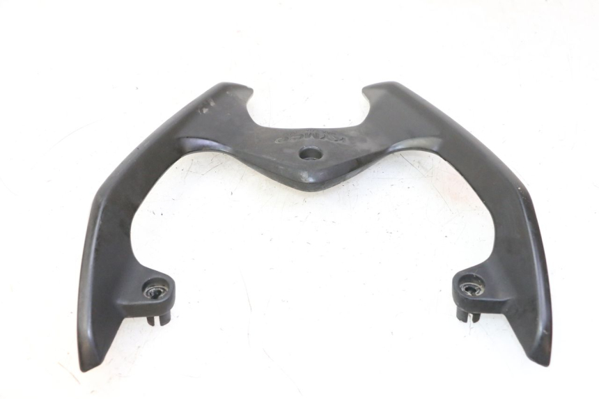 photo de GEPÄCKTRÄGER KYMCO AGILITY NAKED RENOUVO 2T 50 (2011 - 2018) - Details der Befestigungspunkte