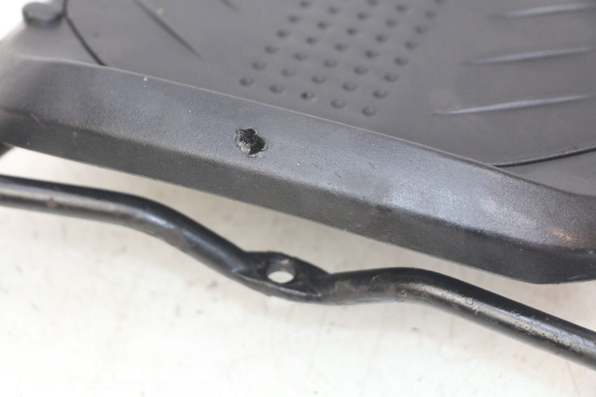 photo de GEPäCKTRäGER KYMCO AGILITY RS 4T 50 (2009 - 2013) - Detailansicht des Bauteils