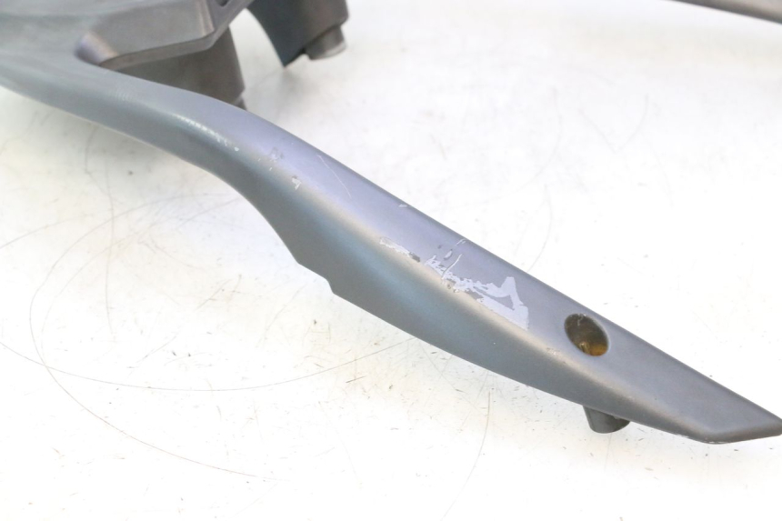 photo de GEPÄCKTRÄGER APRILIA ATLANTIC S 125 (2010 - 2013) - Technische Nahaufnahme