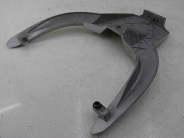 photo de GEPÄCKTRÄGER BENZHOU YY50QT31 VINTAGE 50 (2009 - 2012) - Zoom auf Gebrauchszustand