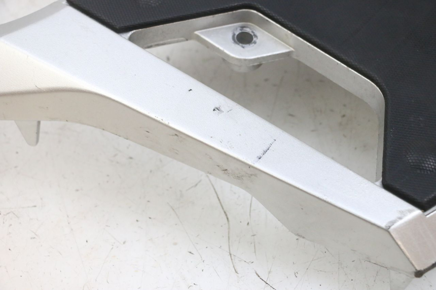 photo de GEPÄCKTRÄGER SUZUKI DL V STROM 1000 (2002 - 2007) - Alternative Perspektive