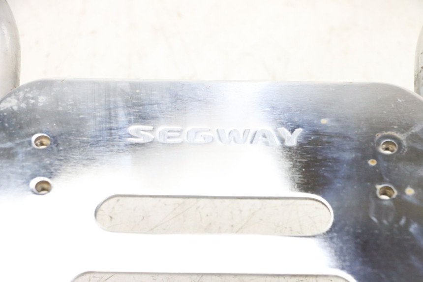 photo de GEPÄCKTRÄGER SEGWAY NINEBOT E125S 1 (2022 - 2026) - Weitere Ansicht des Artikels