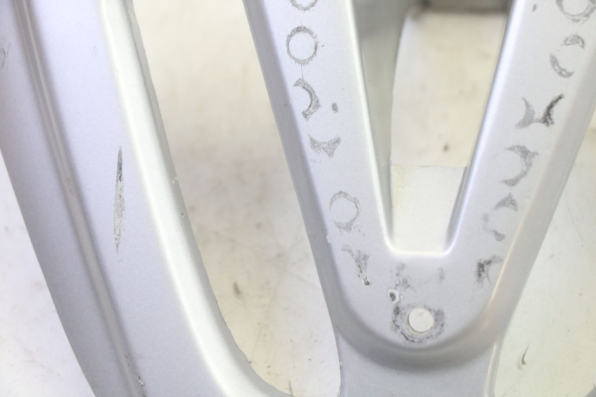 photo de GEPäCKTRäGER SYM FIDDLE 3 III 125 (2014 - 2020) - Technische Nahaufnahme