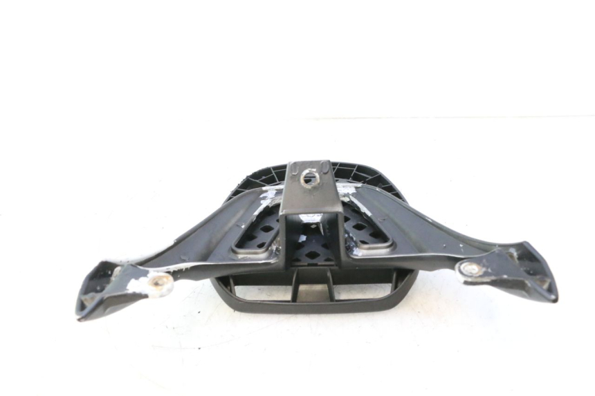 photo de GEPÄCKTRÄGER SYM FIDDLE 3 III 50 (2014 - 2020) - Oberflächenzustand und Material