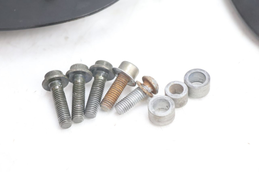 photo de GEPÄCKTRÄGER YAMAHA FJR 1300 (2001 - 2005) - Geprüftes Gebrauchtteil