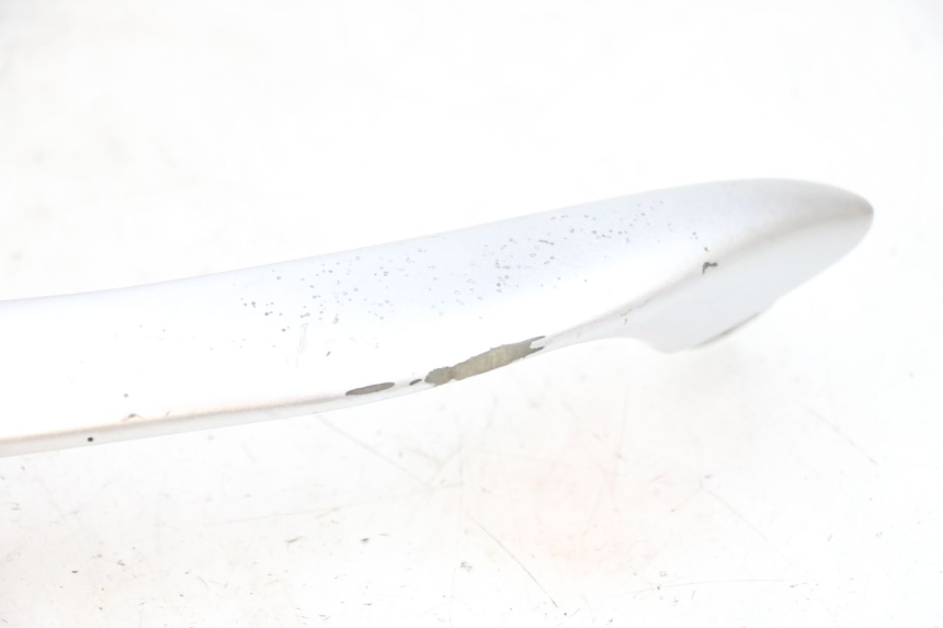 photo de GEPäCKTRäGER PIAGGIO FLY 4T 50 (2013 - 2017) - Kennzeichnungen und Originalreferenzen