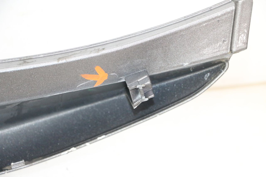 photo de GEPÄCKTRÄGER HONDA FORZA ABS 300 (2013 - 2017) - Detaillierte Sichtprüfung