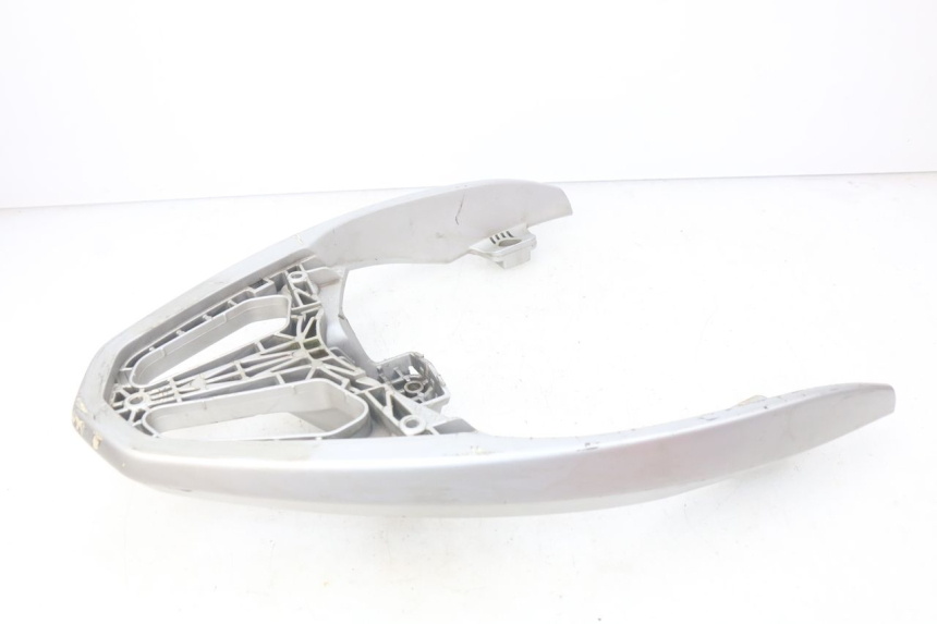 photo de GEPäCKTRäGER PEUGEOT GEOPOLIS 400 (2007 - 2013) - Details der Befestigungspunkte