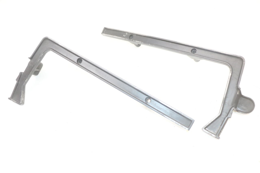 photo de GEPÄCKTRÄGER KAWASAKI GTR 1000 (1994 - 2004) - Zoom auf Gebrauchszustand