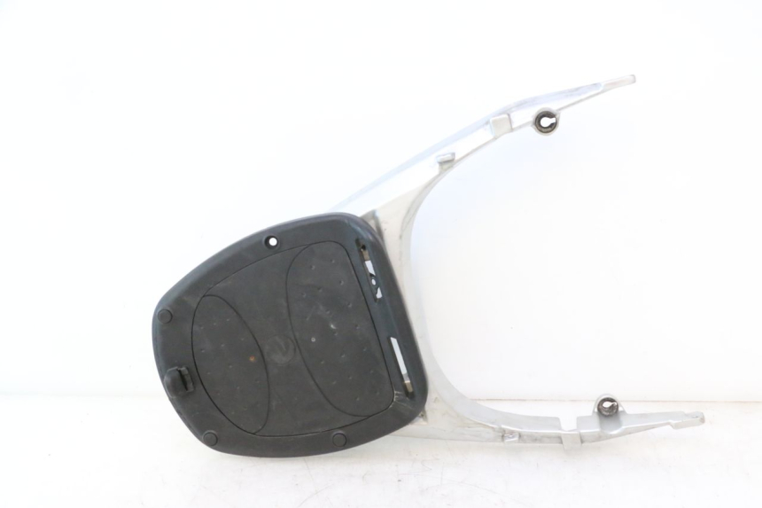 photo de GEPäCKTRäGER KYMCO LIKE 125 (2009 - 2016) - Details der Befestigungspunkte