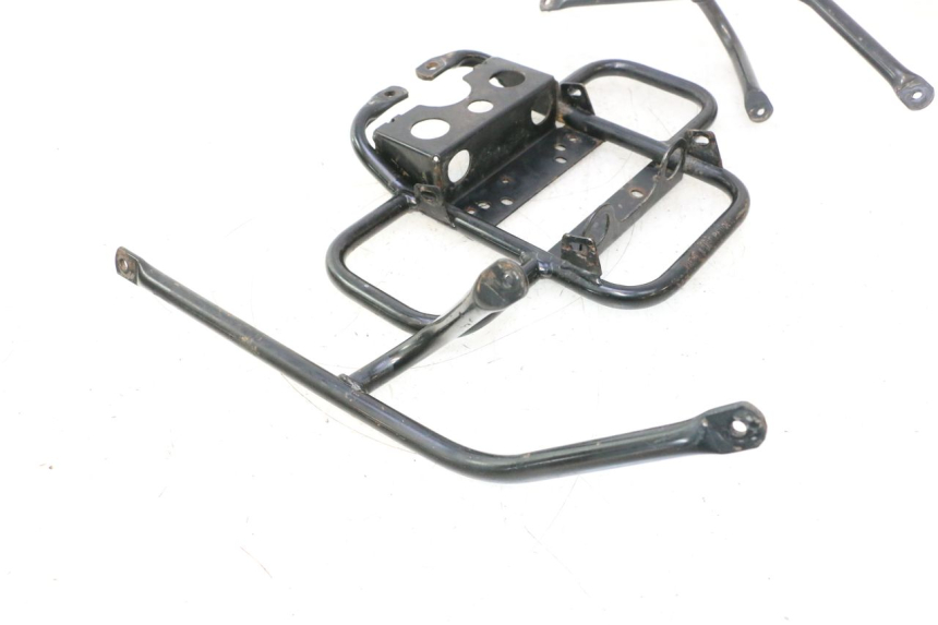 photo de GEPäCKTRäGER PEUGEOT LUDIX 50 (2005 - 2007) - Detailansicht des Bauteils