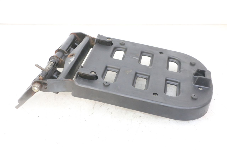 photo de GEPÄCKTRÄGER PIAGGIO MP3 LT 300 (2010 - 2016) - Alternative Perspektive