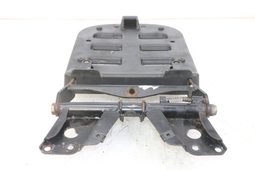 photo de GEPÄCKTRÄGER PIAGGIO MP3 LT 300 (2010 - 2016) - Oberflächenzustand und Material