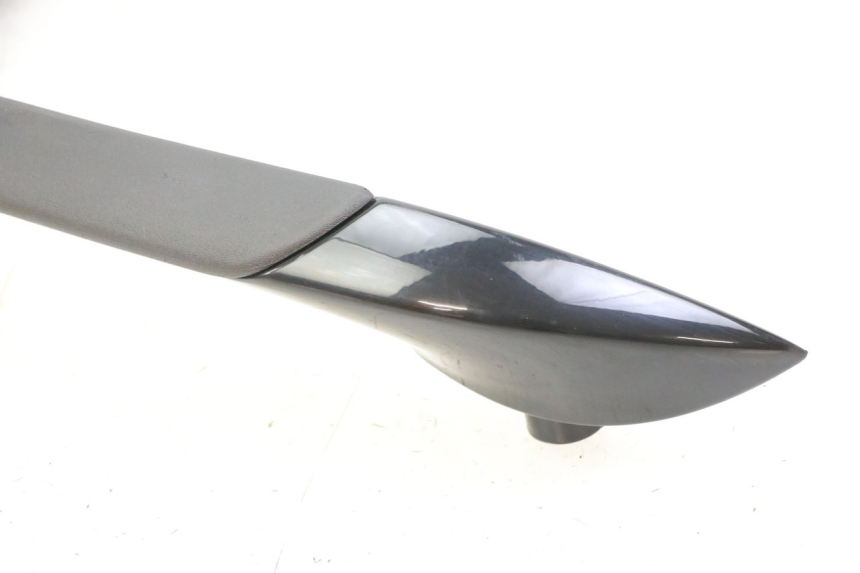 photo de GEPÄCKTRÄGER PIAGGIO MP3 500 (2014 - 2017) - Profilansicht des Ersatzteils