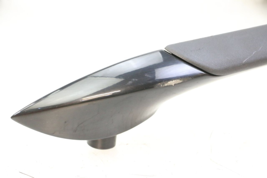 photo de GEPÄCKTRÄGER PIAGGIO MP3 500 (2014 - 2017) - Detailansicht des Bauteils