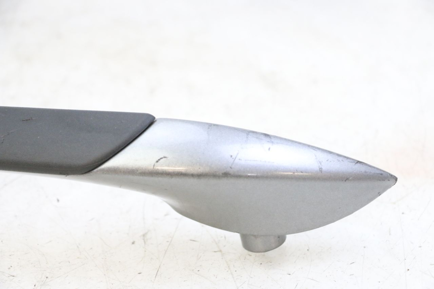 photo de GEPÄCKTRÄGER PIAGGIO MP3 500 (2014 - 2017) - Weitere Ansicht des Artikels