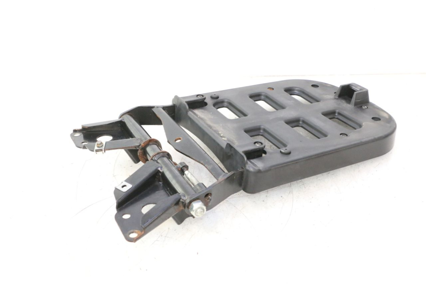 photo de GEPÄCKTRÄGER PIAGGIO MP3 125 (2006 - 2014) - Technische Nahaufnahme