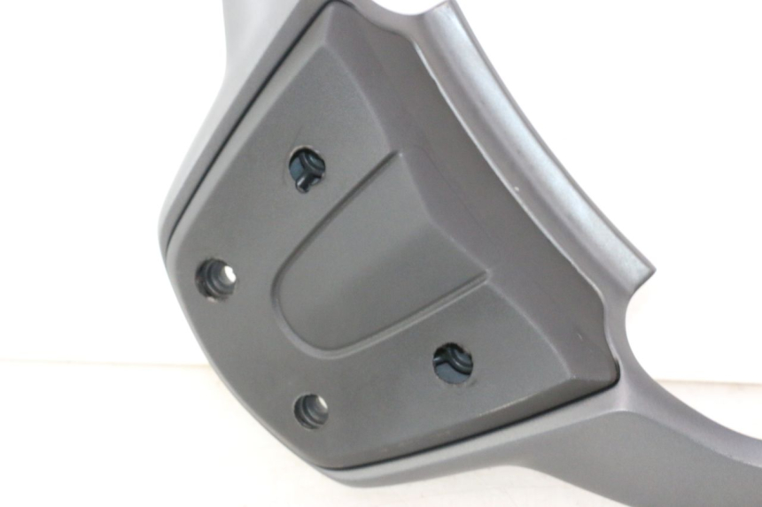 photo de GEPÄCKTRÄGER PIAGGIO MP3 500 (2016 - 2018) - Detailansicht des Bauteils