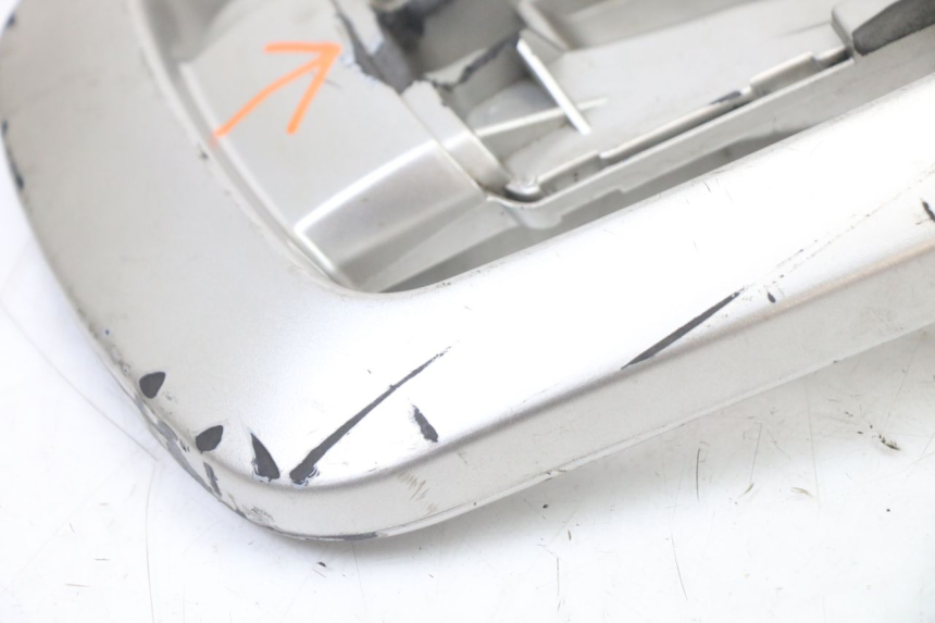 photo de GEPäCKTRäGER PIAGGIO VESPA GRANTURISMO 125 (2003 - 2007) - Oberflächenzustand und Material