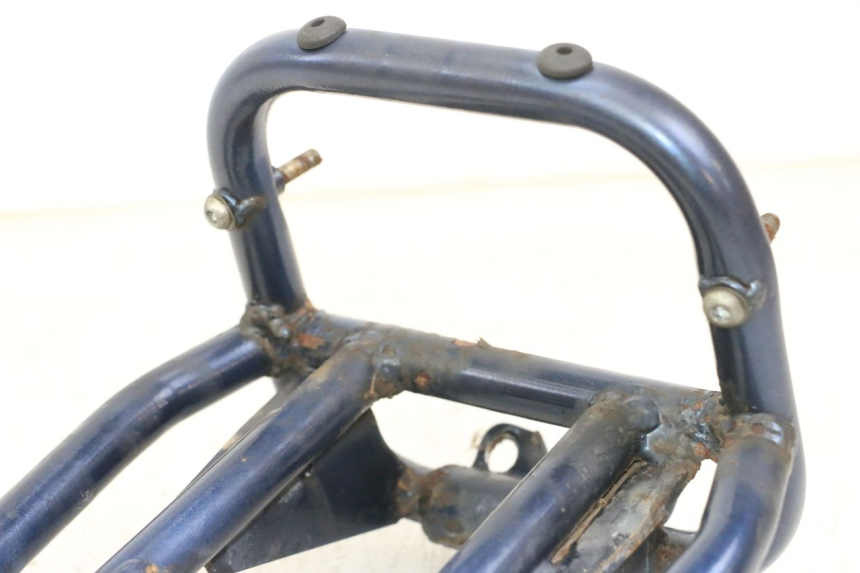 photo de GEPÄCKTRÄGER PIAGGIO VESPA LX 150 (2005 - 2013) - Detailansicht des Bauteils