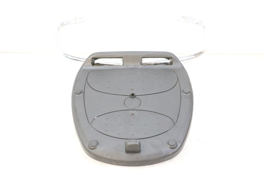 photo de GEPÄCKTRÄGER PIAGGIO VESPA LX 2T 50 (2005 - 2013) - Zoom auf Komponenten