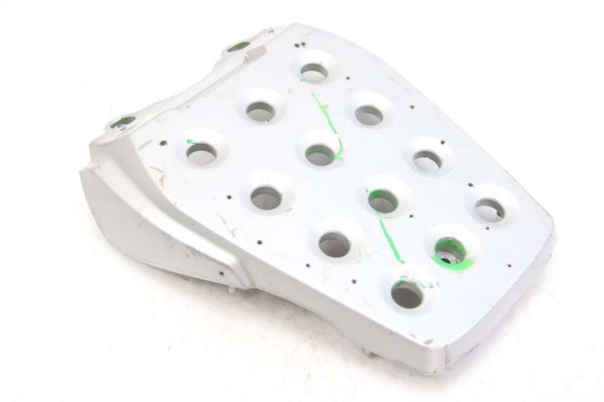 photo de GEPäCKTRäGER HYOSUNG RT KARION 125 (2003 - 2007) - Zoom auf Gebrauchszustand