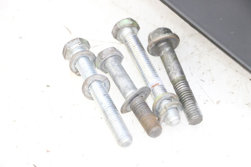 photo de GEPÄCKTRÄGER GILERA RUNNER SL 50 (2006 - 2009) - Technische Nahaufnahme