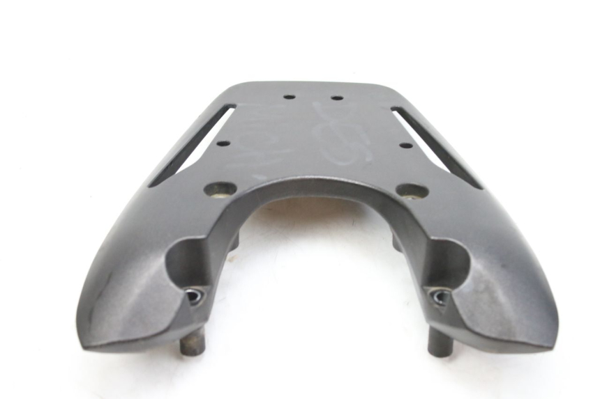 photo de GEPäCKTRäGER KEEWAY RY6 2T 50 (2011 - 2019) - Zoom auf Gebrauchszustand