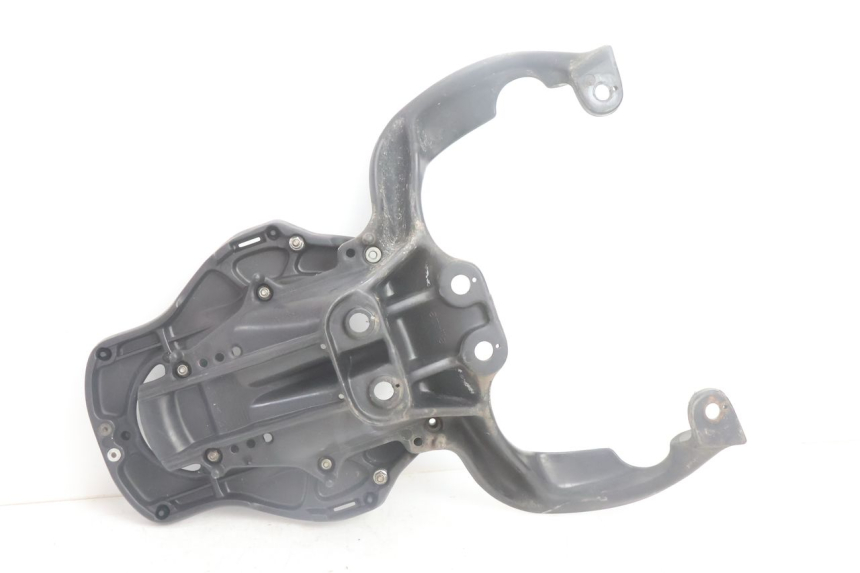 photo de GEPÄCKTRÄGER APRILIA SCARABEO GT 125 (1999 - 2007) - Technische Nahaufnahme