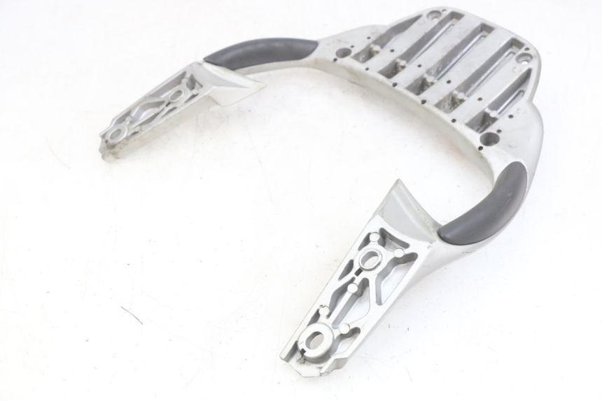 photo de GEPäCKTRäGER APRILIA SCARABEO LIGHT 125 (2007 - 2011) - Detailansicht des Bauteils