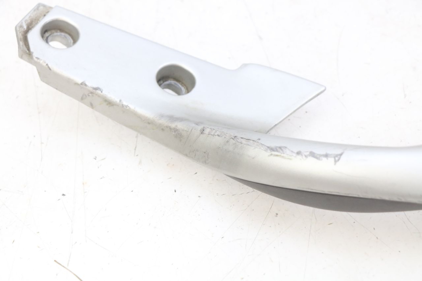 photo de GEPäCKTRäGER APRILIA SCARABEO LIGHT 125 (2007 - 2011) - Oberflächenzustand und Material