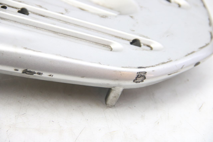 photo de GEPäCKTRäGER SUZUKI SIXTEEN 125 (2008 - 2010) - Detaillierte Sichtprüfung