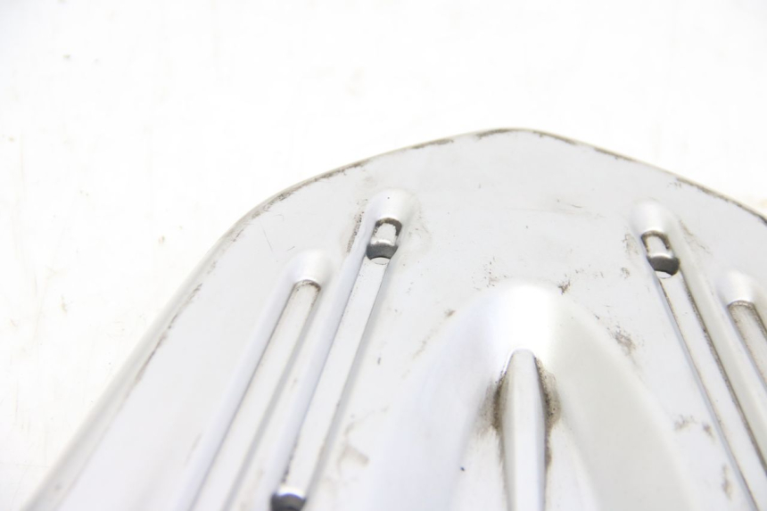 photo de GEPäCKTRäGER SUZUKI SIXTEEN 125 (2008 - 2010) - Detailansicht des Bauteils