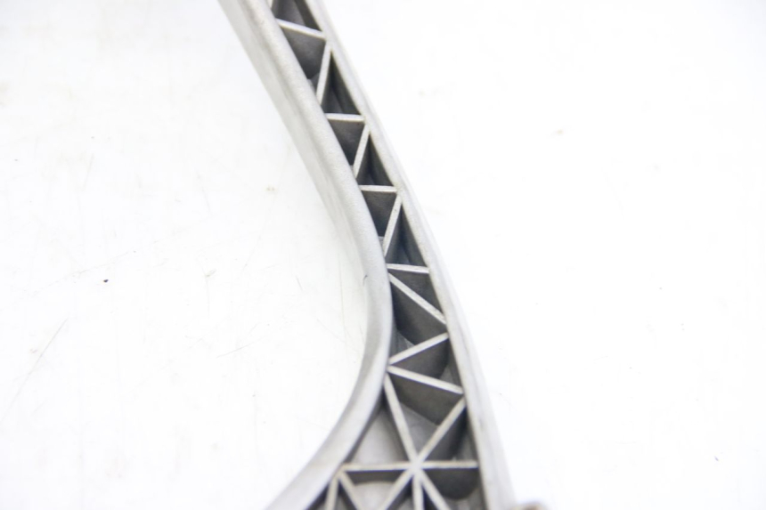 photo de GEPäCKTRäGER SUZUKI SIXTEEN 125 (2008 - 2010) - Geprüftes Gebrauchtteil