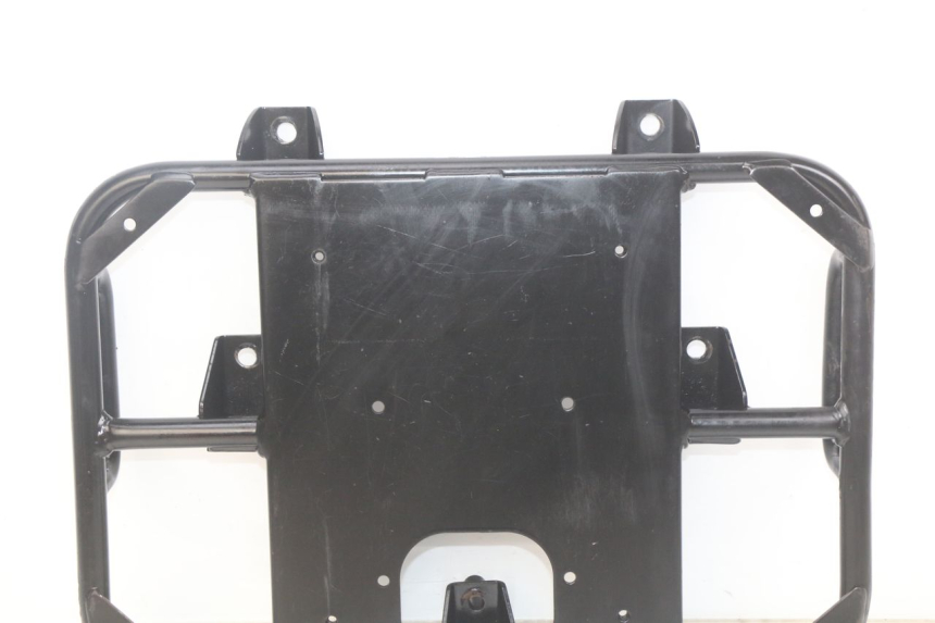 photo de GEPäCKTRäGER PEUGEOT TWEET 4T 50 (2018 - 2022) - Details der Befestigungspunkte