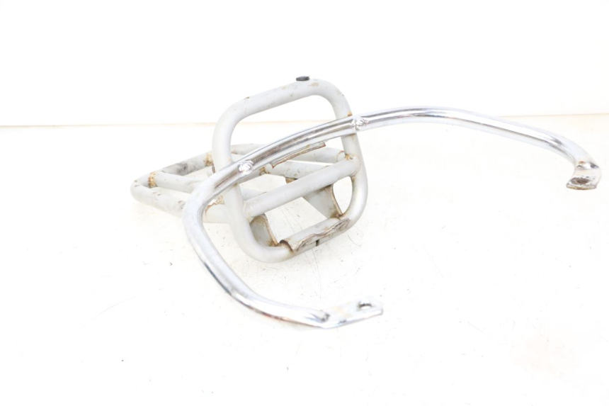 photo de GEPÄCKTRÄGER PIAGGIO VESPA S 2T 50 (2007 - 2014) - Geprüftes Gebrauchtteil