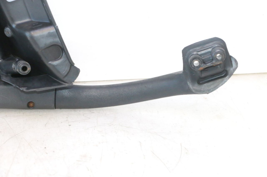 photo de GEPÄCKTRÄGER PIAGGIO X9 AMALFI 180 (2000 - 2003) - Detaillierte Sichtprüfung