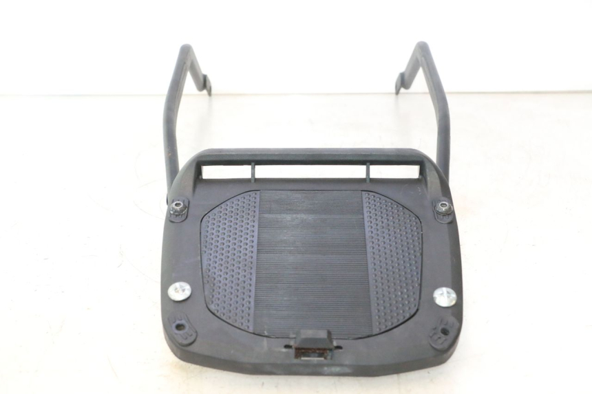 photo de GEPÄCKTRÄGER YAMAHA XJR 1300 (1998 - 2002) - Details der Befestigungspunkte
